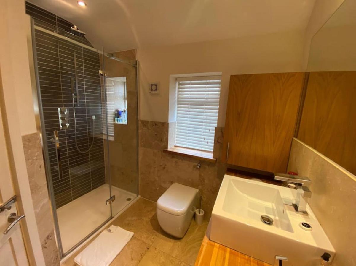 Spacious 4 Bedroom Character Home In Pontcanna Cardiff Exteriör bild