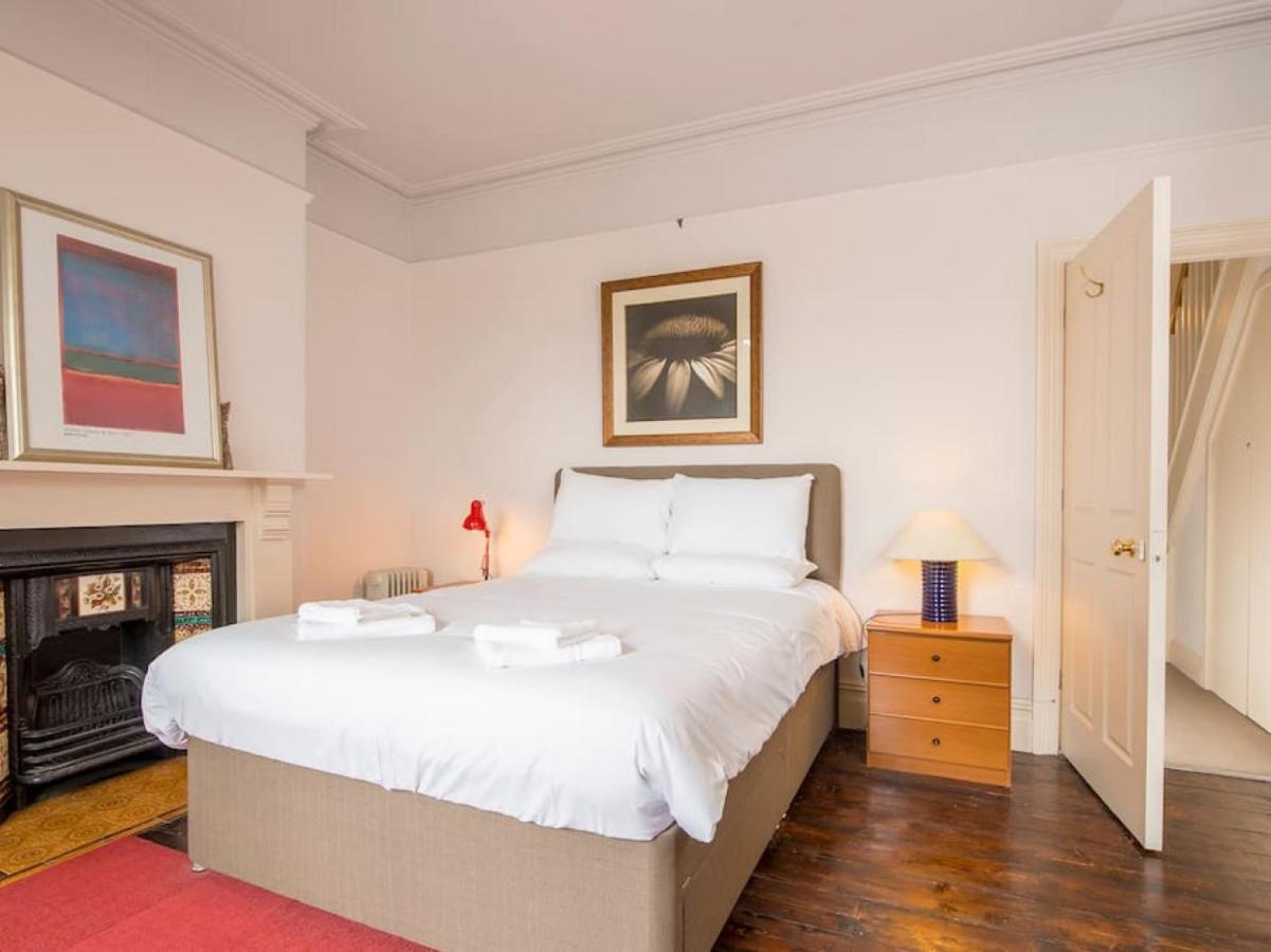 Spacious 4 Bedroom Character Home In Pontcanna Cardiff Exteriör bild